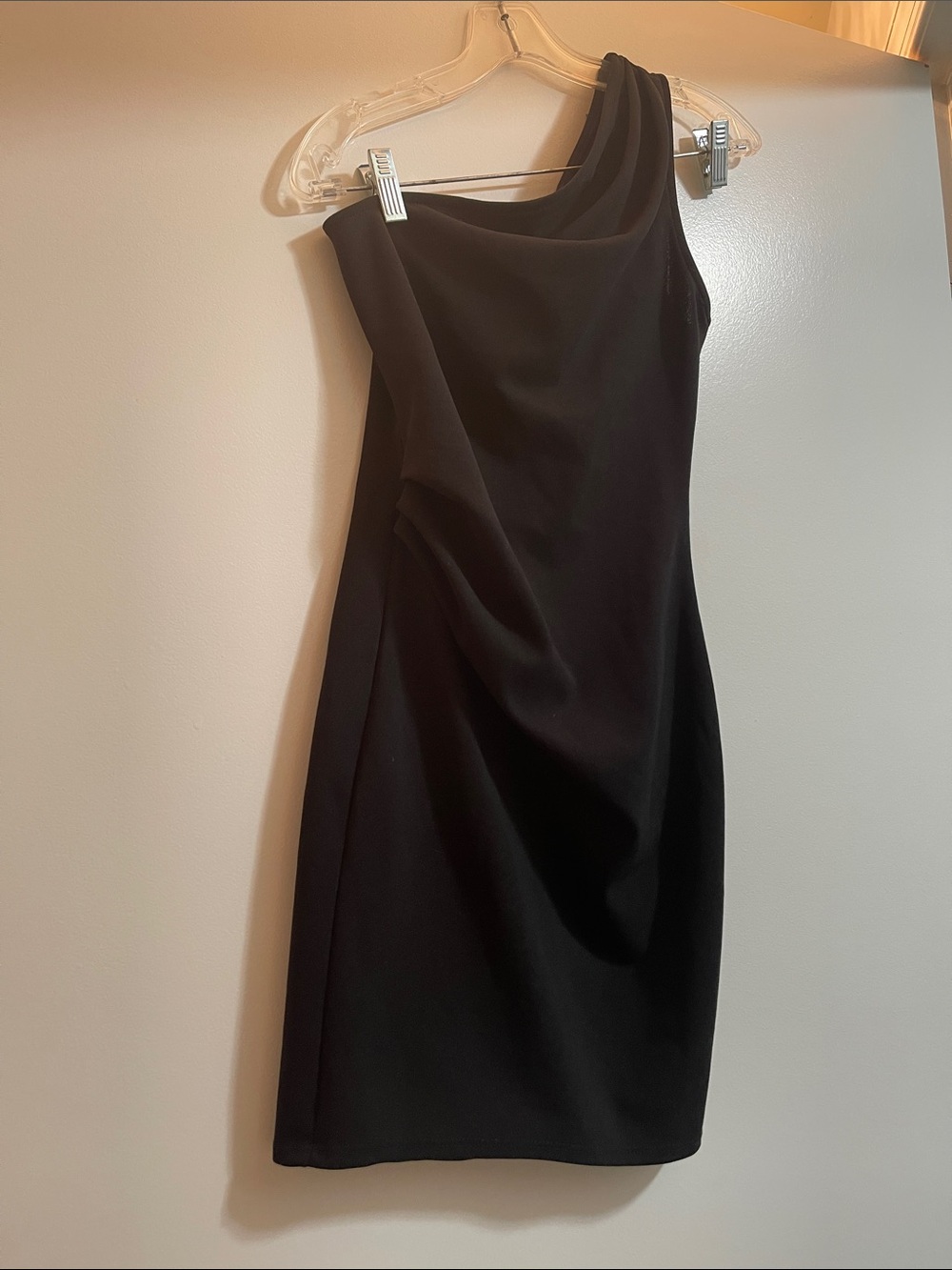 Jump Apparel One-Shoulder Black Draped Sheath Dress